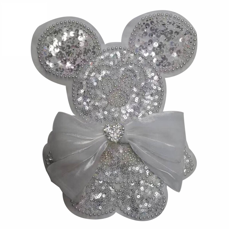 Decal trang trí áo váy