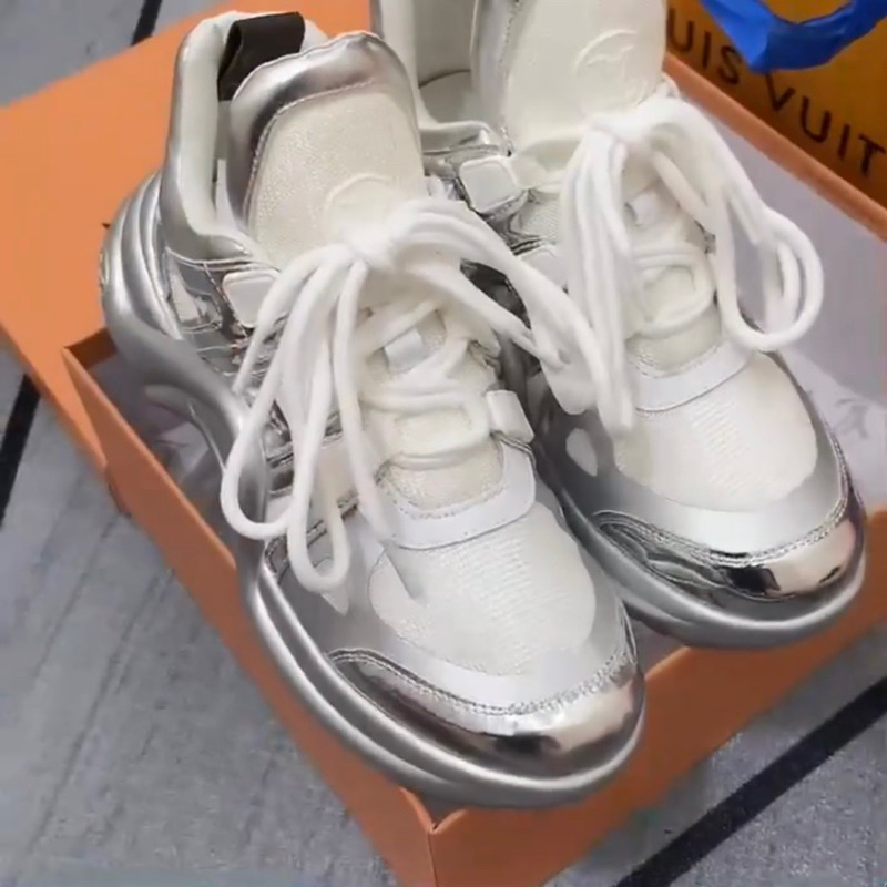 Giày LV Archligh Trắng Bạc Đế Cao Lai Au SC