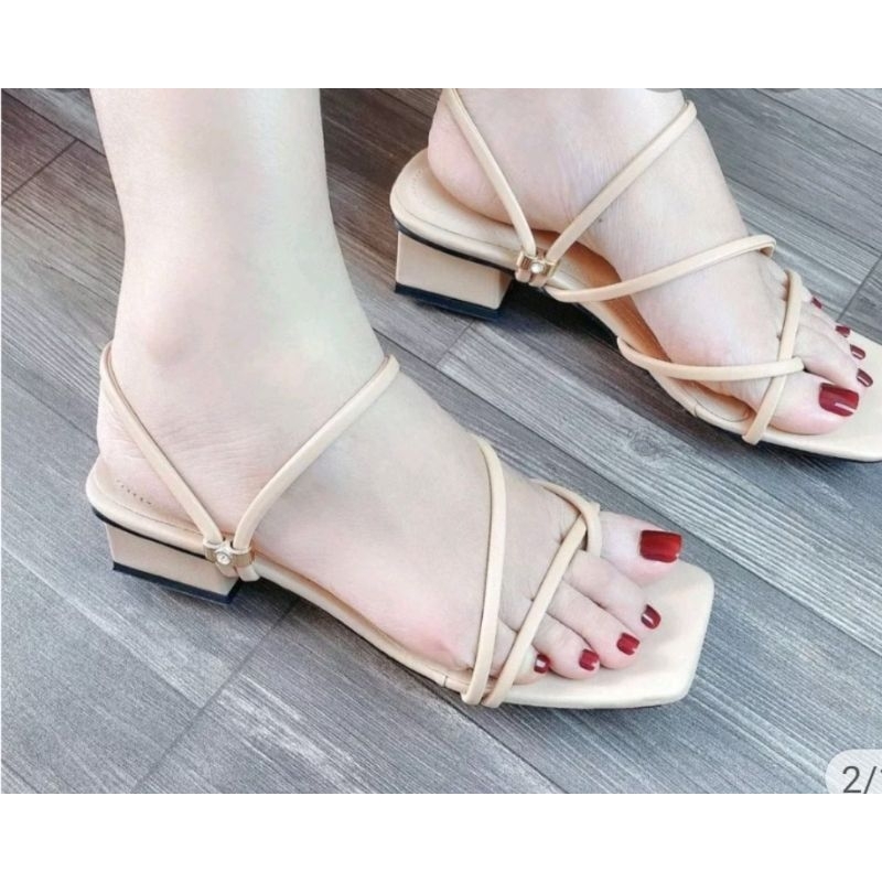 Giày cao gót 4cm quai dây mảnh có thể mang 2 kiểu bigsize 35 đến 45