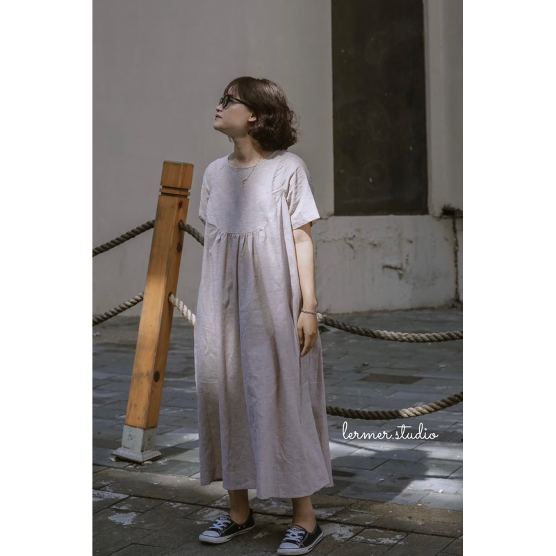 Váy babydoll cổ tròn