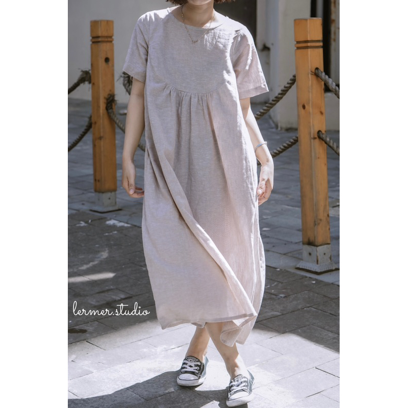 Váy babydoll cổ tròn