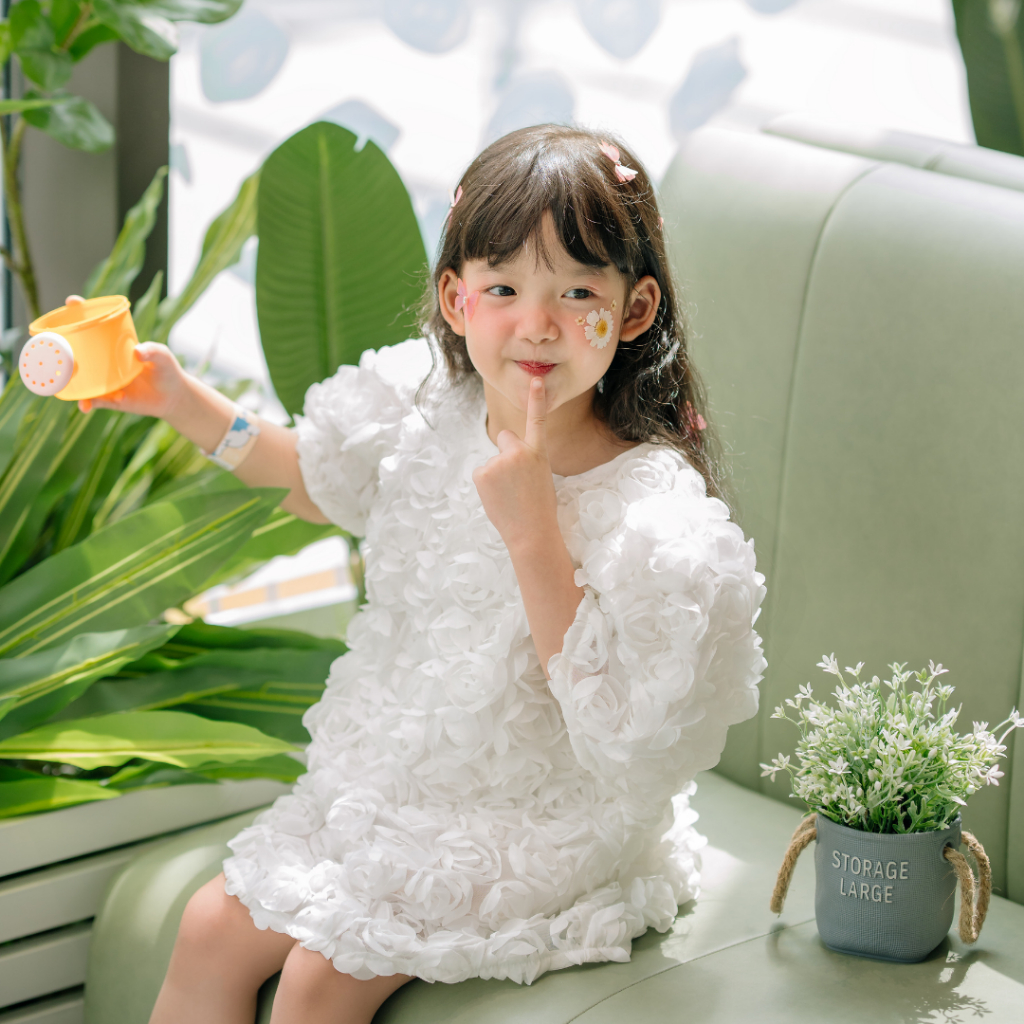 Váy xinh cho bé Sora.bébé Bloom Dress dáng suông lưới hoa 3D kết hợp tay bồng