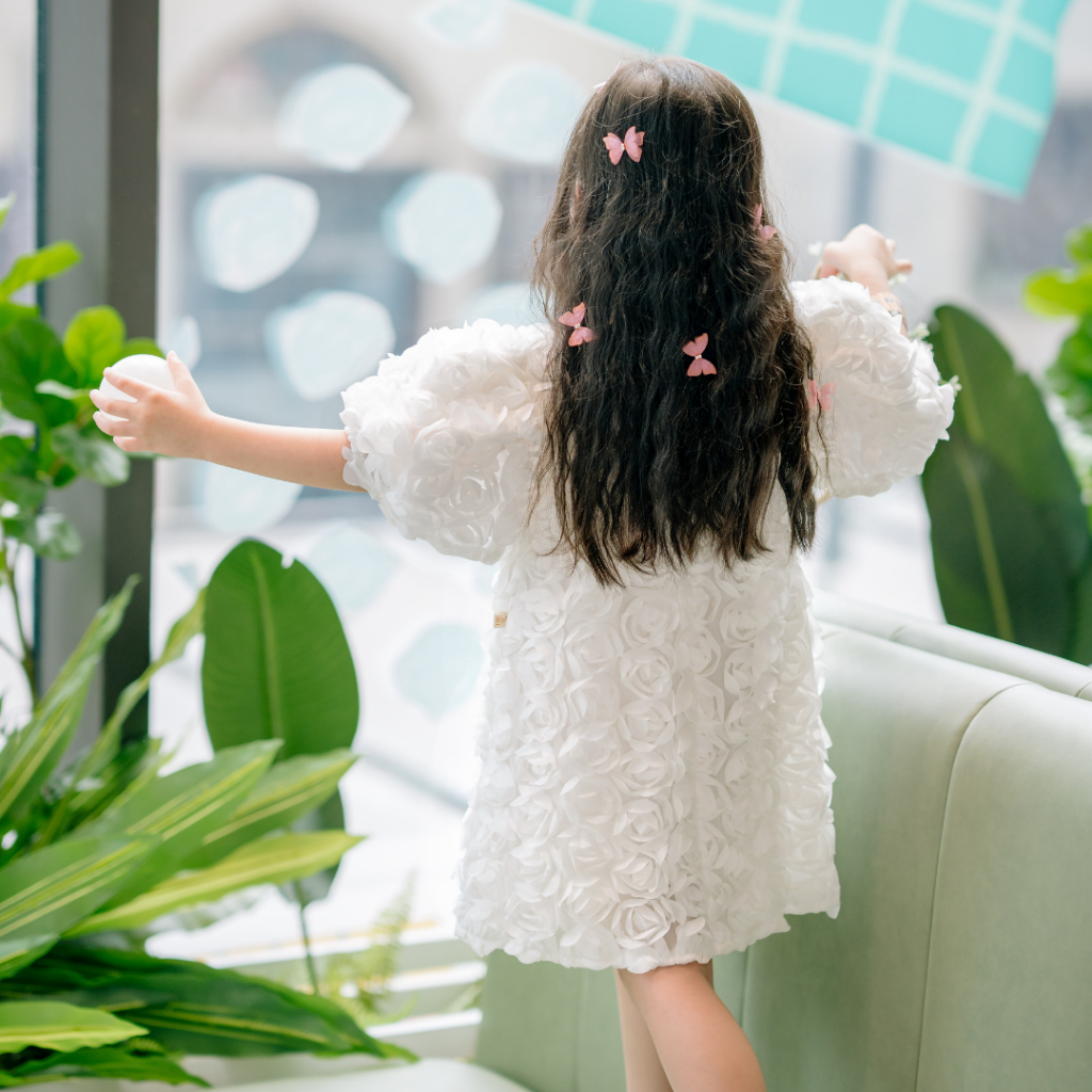 Váy xinh cho bé Sora.bébé Bloom Dress dáng suông lưới hoa 3D kết hợp tay bồng