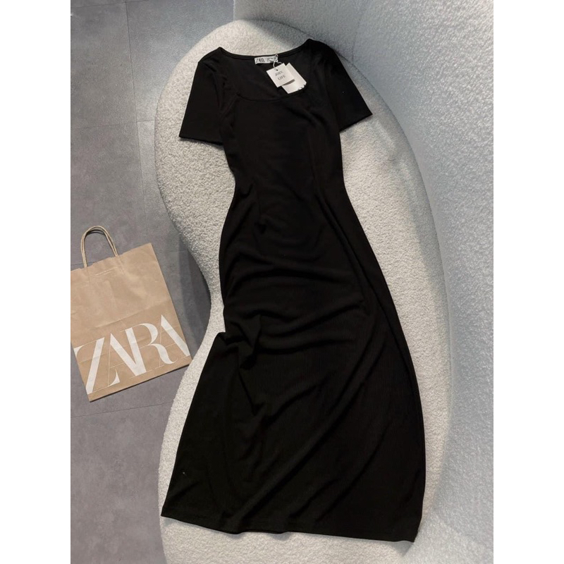 💥sỉ💥váy cho con ti- váy bầu -Đen cổ U chân xoè