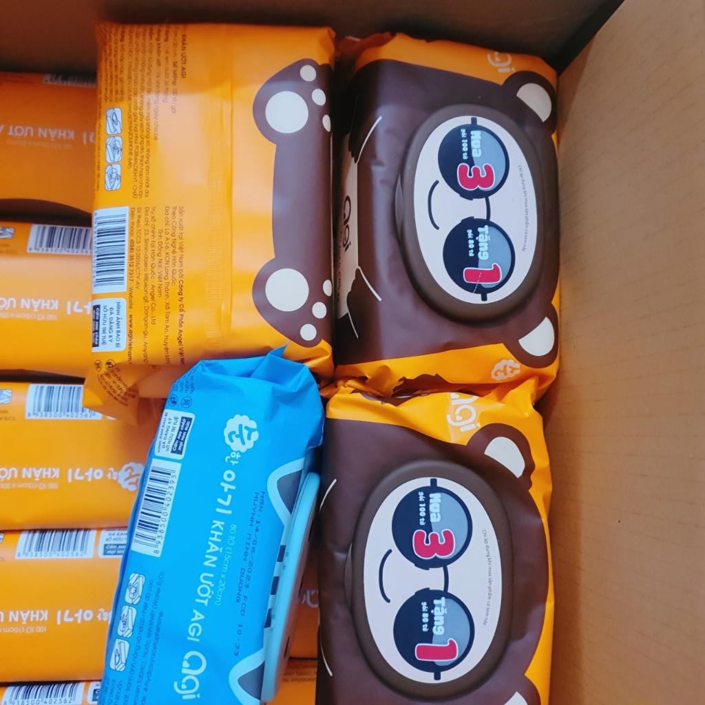 COMBO 3 GÓI TẶNG 1 GÓI KHĂN ƯỚT AGI 100 TỜ KHÔNG MÙI