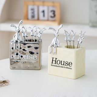 Ống đựng dĩa ăn hoa quả gốm sứ house kèm thỏ bạc cá tính
