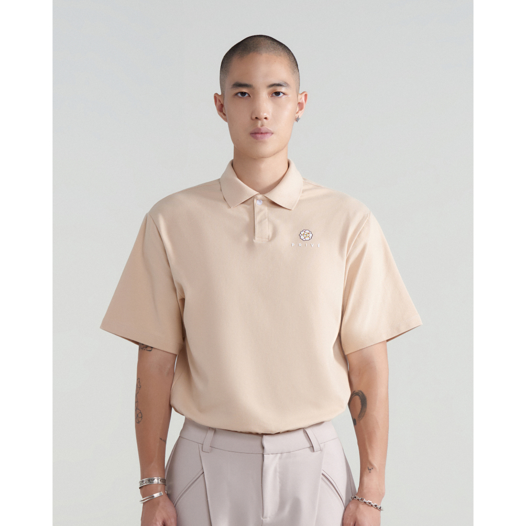 DVRK - Áo Polo Tay Ngắn Thêu Logo Màu Tan Privé Neo Gardenia LA GALERIE-DVRK-23SS