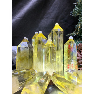 Trụ đá màu vàng (Citrine ) Size 7-8cm