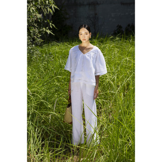 Áo linen cổ V - YV LE & CO