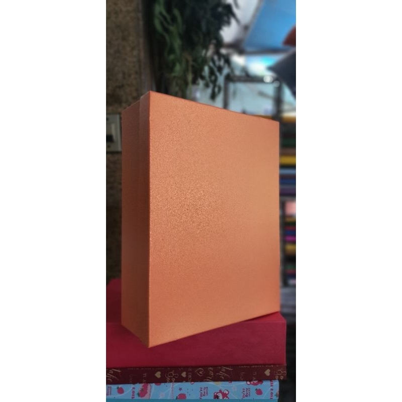 Hộp quà chữ nhật 33x25 cao 9.5cm