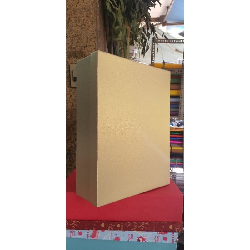 Hộp quà chữ nhật 33x25 cao 9.5cm