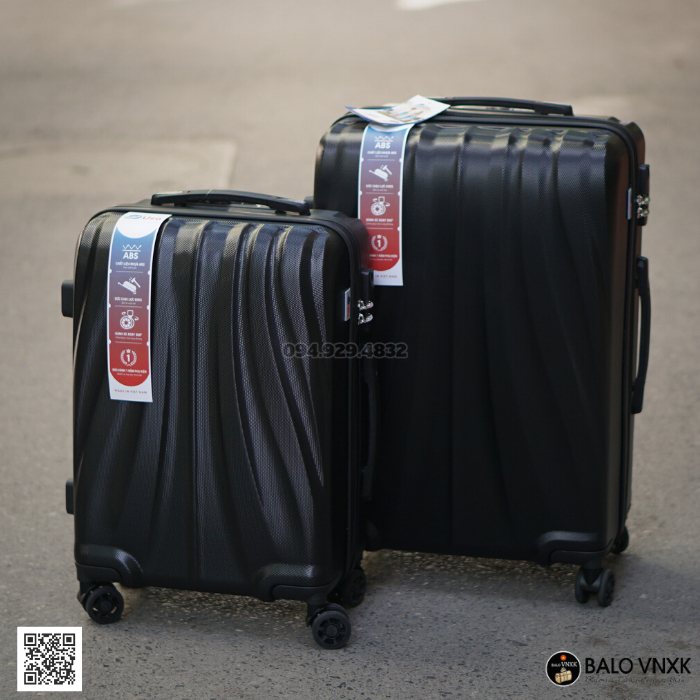 Vali nhựa ABS thương hiệu UZO A217 size ký gửi 24"