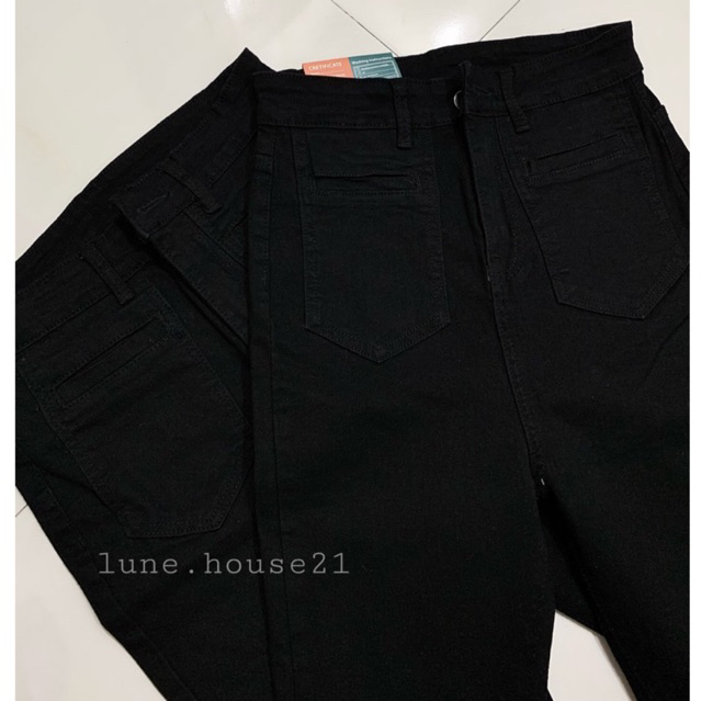 Quần jean rách 2 bên