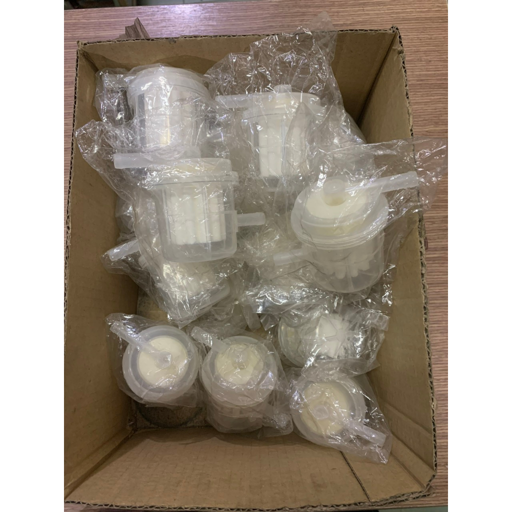 LỌC XĂNG BẰNG NHỰA CAO CẤP 2 ĐẦU THẲNG 8mm, BẮT CHO XE SUZUKI, XE BA GÁC, XR MÁY CHẾ.