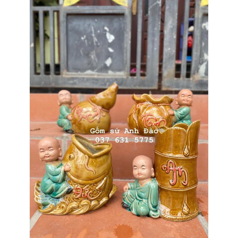 Chậu tượng chú tiểu chữ PHÚC - ĐỨC - TÂM - AN - TÀI LỘC gốm Bát Tràng