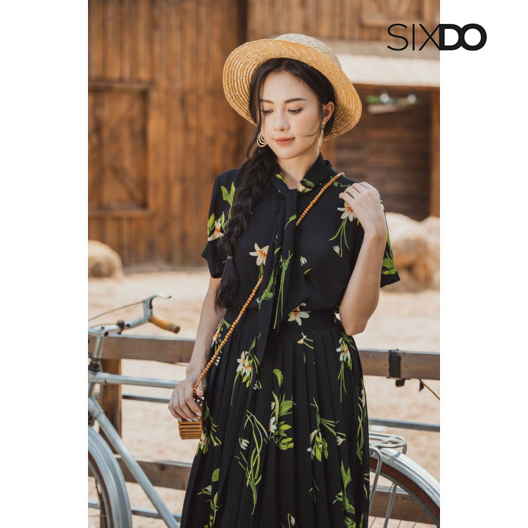 Áo sơ mi hoa voan cổ vạt thời trang SIXDO (Black Floral Voile Top)
