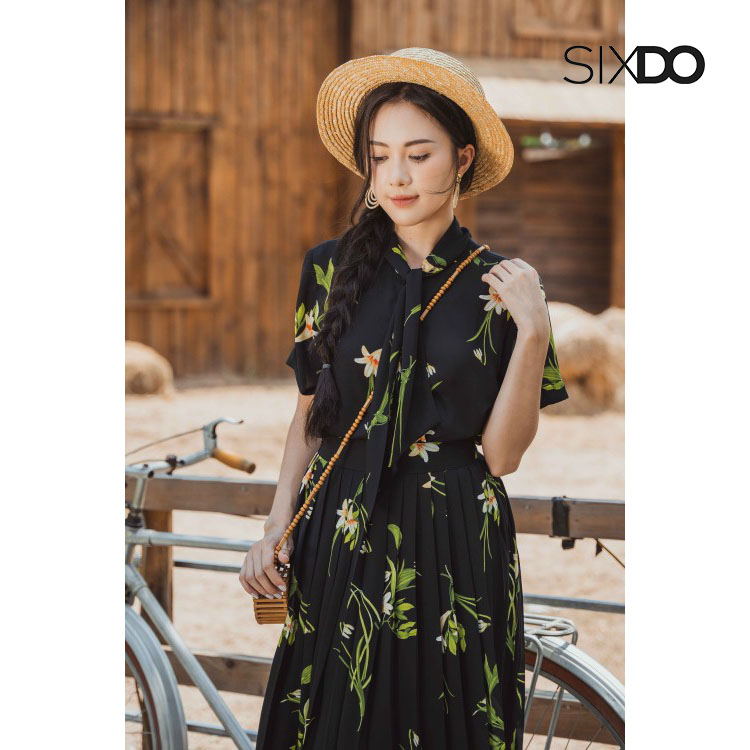 Áo sơ mi hoa voan cổ vạt thời trang SIXDO (Black Floral Voile Top)