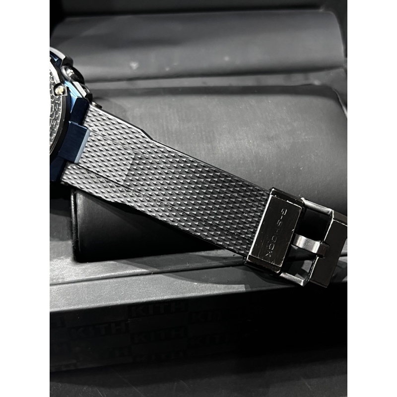 Đồng hồ nam Casio G-shock GST-B100XB-2A viền Carbon nguyên khối