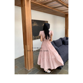 Đầm tầng cổ V chít eo tay ren