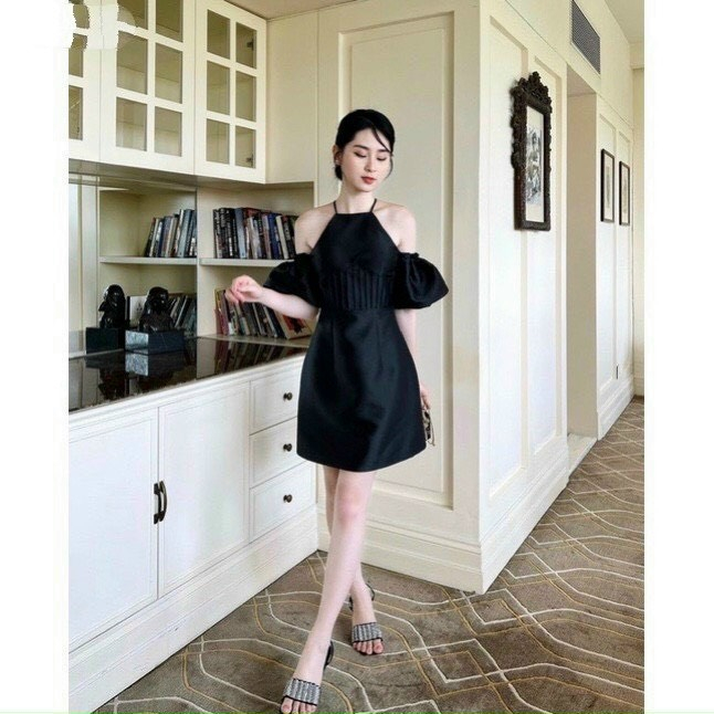 Diva dress - Váy yếm trễ vai tay bồng chất liệu tafta