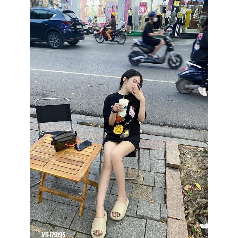 Phông lunvuitton phiên bản sầu hàng scap chất vải cotton lạnh hót nhất mùa hè 2023.