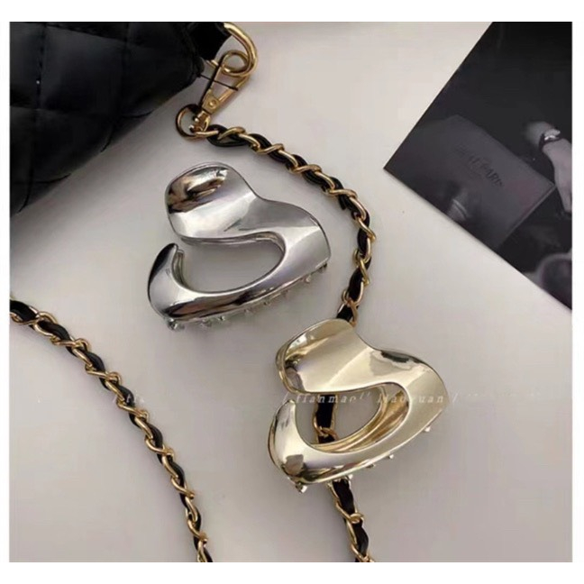 Kẹp gắp kim loại nửa tròn