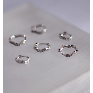 Khuyên tai bông tai dạng khoen tròn đá ziczac 3 size (có bán lẻ 1 chiếc) I 2 GIRLS ACCESSORIES I