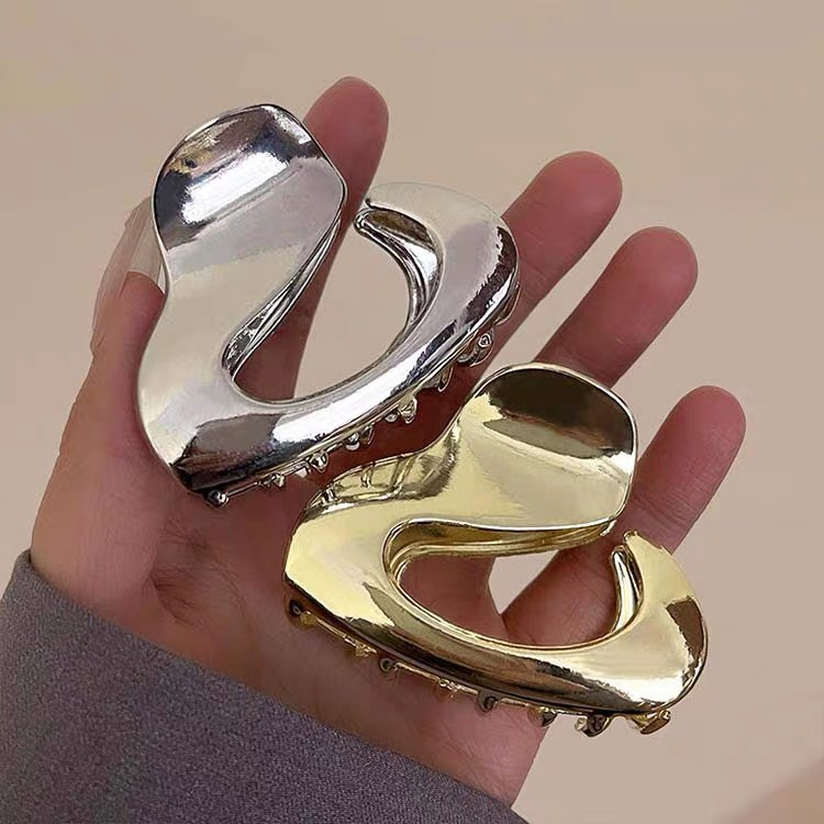 Kẹp gắp kim loại nửa tròn