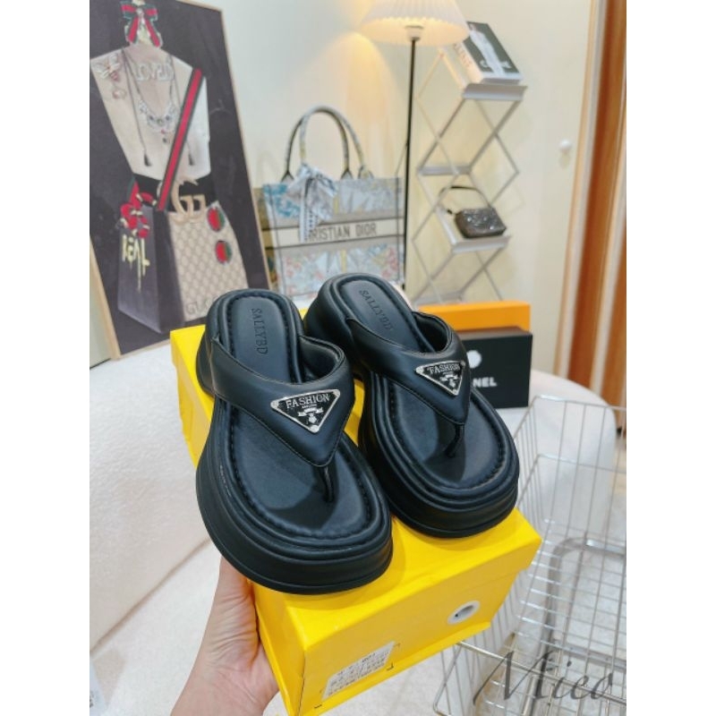 Dép xỏ ngón đế bánh mỳ Fashion