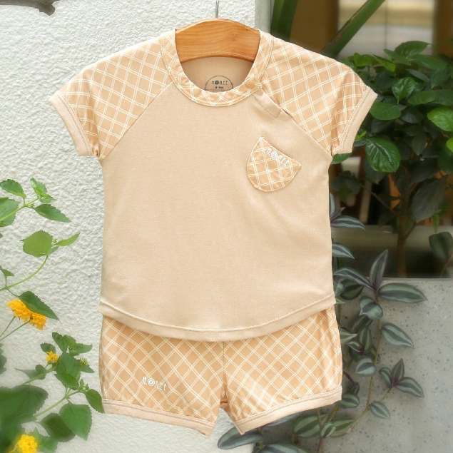 Bộ cộc tay bamboo sợi tre Hrnee Raglan phối kẻ cho bé 7.5kg đến 15.5kg