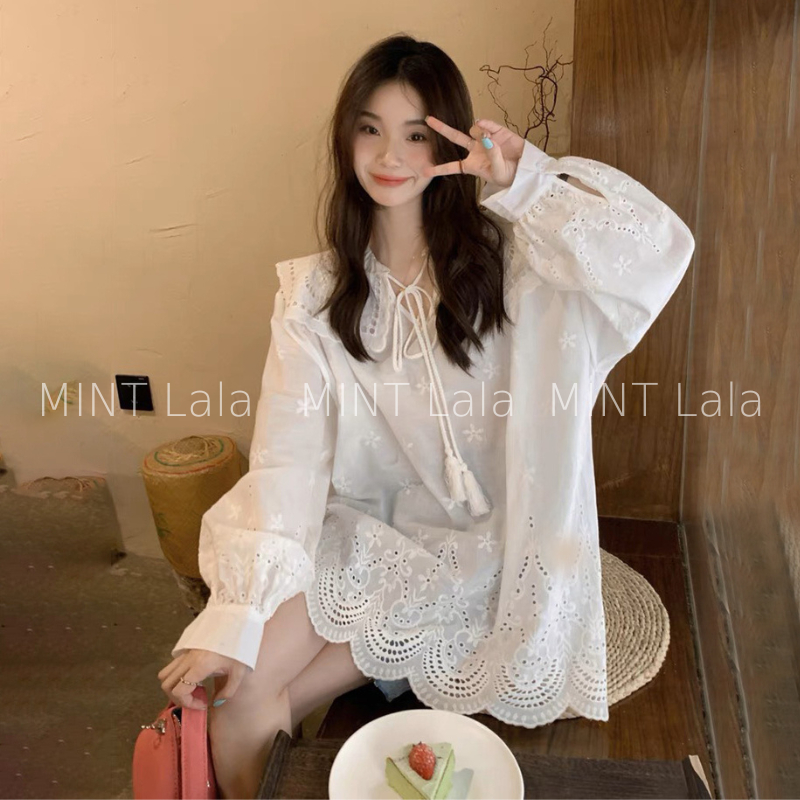 Áo Sơ Mi Trắng Tay Dài Thêu Hoa Phom Rộng Tiểu Thư