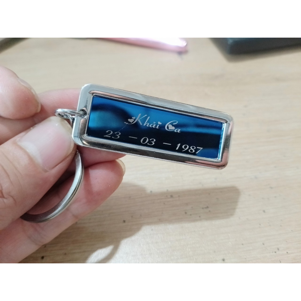 Móc Khóa Khắc Tên, Số Điện Thoại, Thương Hiệu Công Ty kích thước 2*5cm
