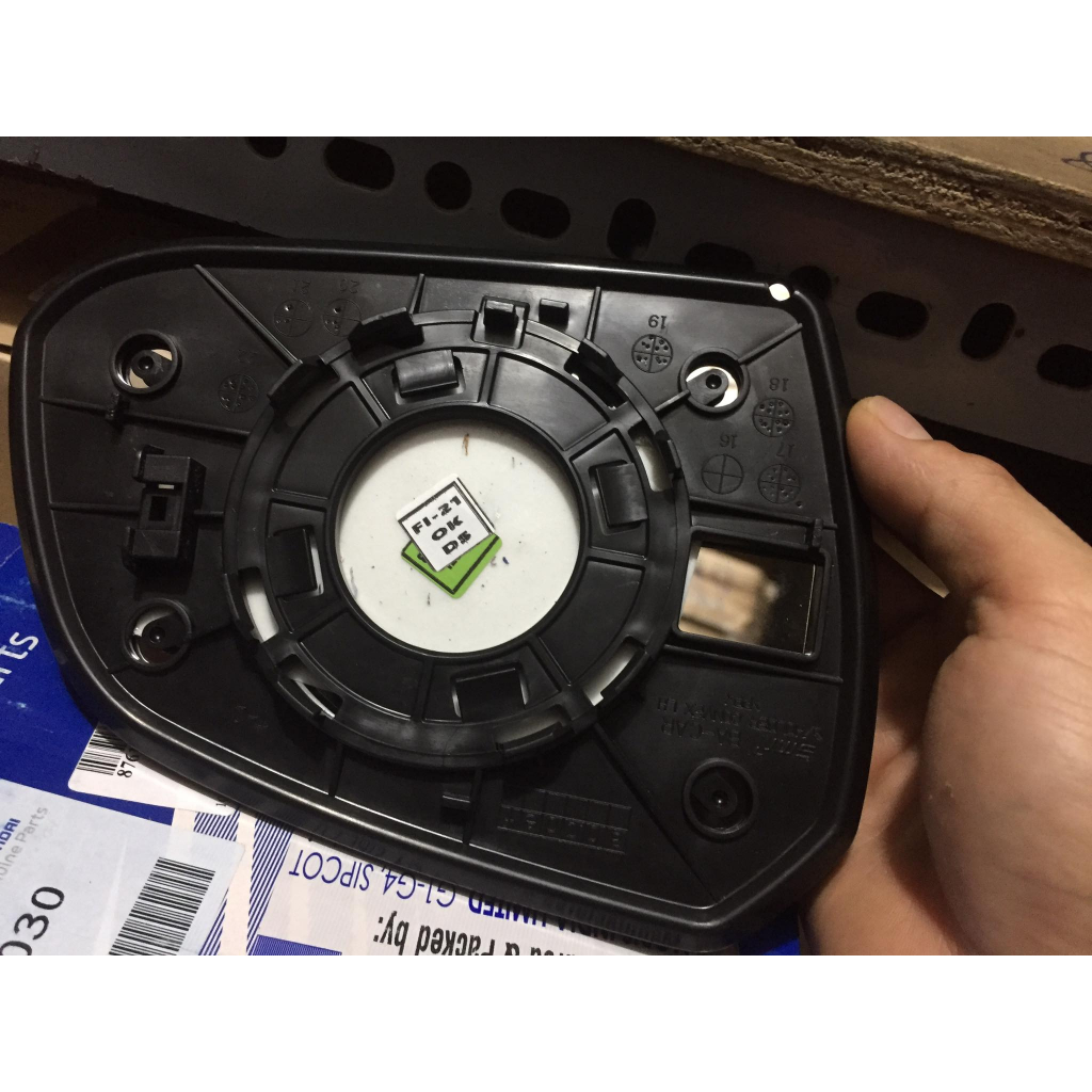 Mặt gương Grand I10