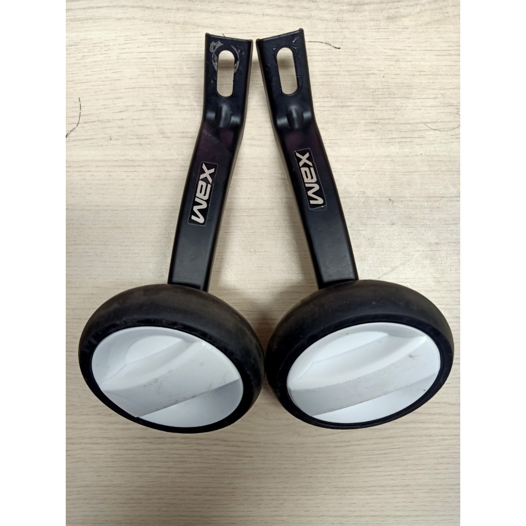 CẶP BÁNH PHỤ DÀNH CHO XE ĐẠP TRẺ EM TỪ CỠ 12-20 - CÓ ĐÈN LED PHÁT SÁNG