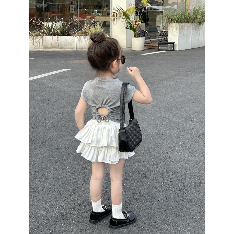 Set áo thun hở lưng và quần váy 2 tầng cho bé
