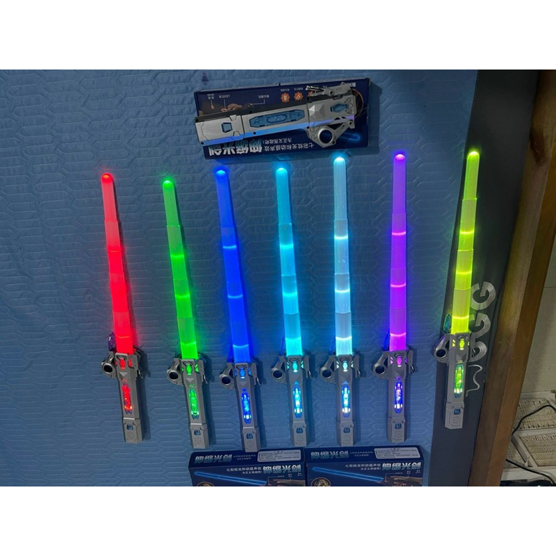 Kiếm Lazer Ánh Sáng Phiên Bản Mới Lightsaber Ghép Đôi Sạc Pin TypeC Mix Màu Cháy Phố