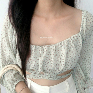 Áo croptop cổ vuông tay dài chất voan hoạ tiết hoa nhí basic phong cách hàn quốc