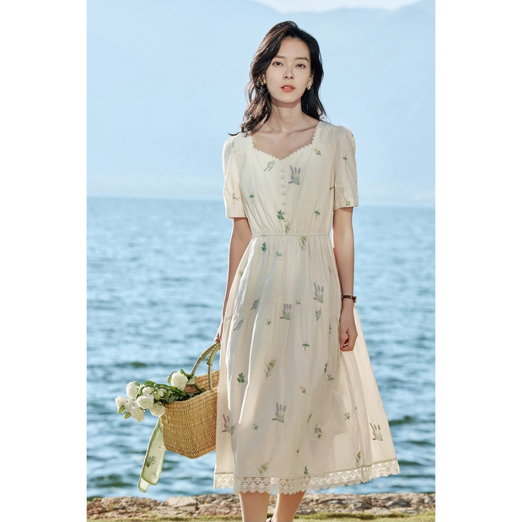 B022 Váy thêu hoa xuất dư của INMAN