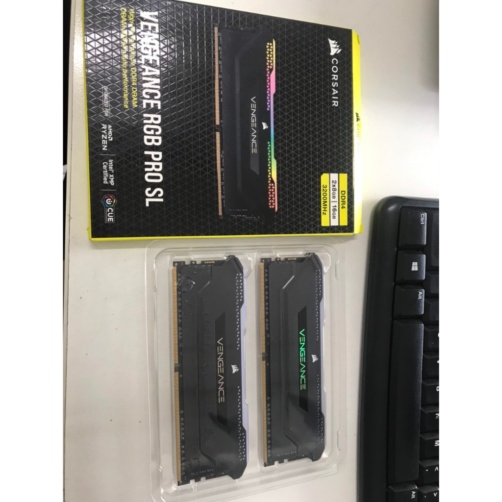 Ram corsai vendeance 16gb x2 bus 3200 32GB RAM