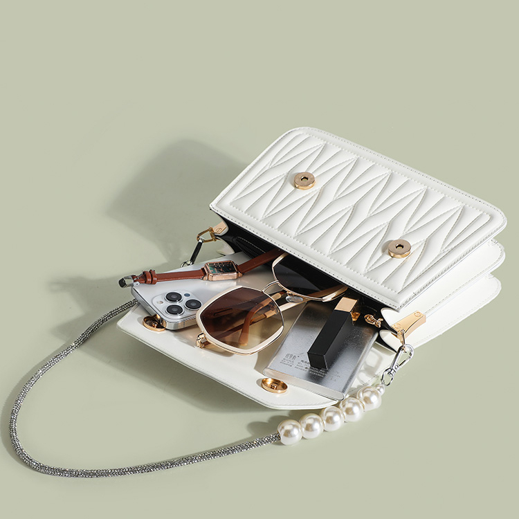 Túi xách nữ nắp chéo hai dây đeo size 23 Leysi A52C