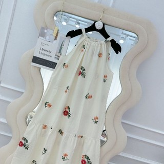 VÁY MAXI SUÔNG ĐŨI CỔ YẾM