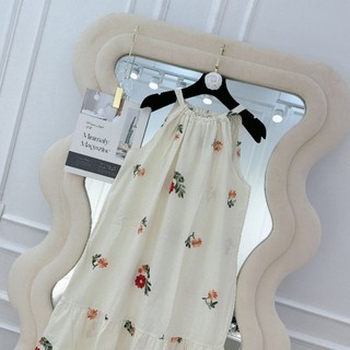 VÁY MAXI SUÔNG ĐŨI CỔ YẾM
