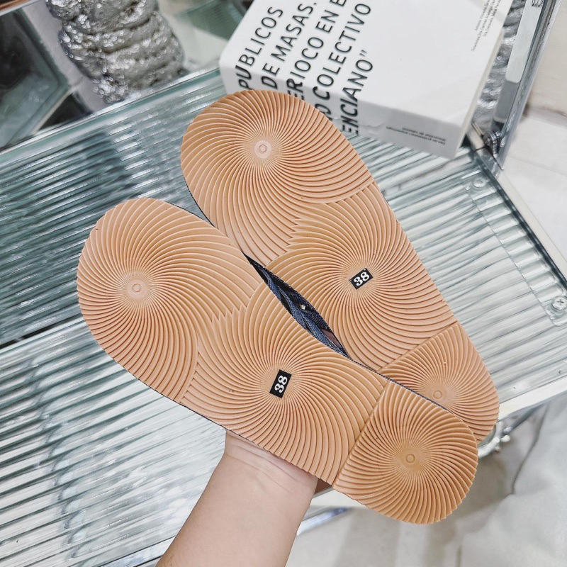 Nbkshoesstudio | Dép rọ 4 màu