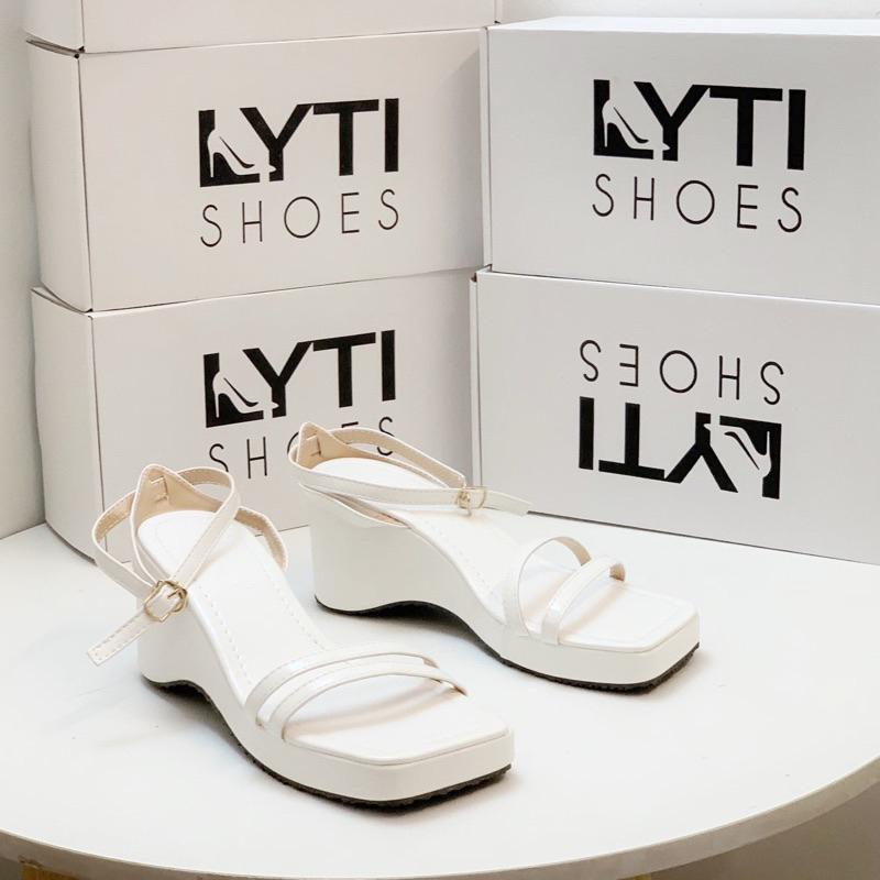 Sandal quai ngang dây mảnh đế xuồng G148