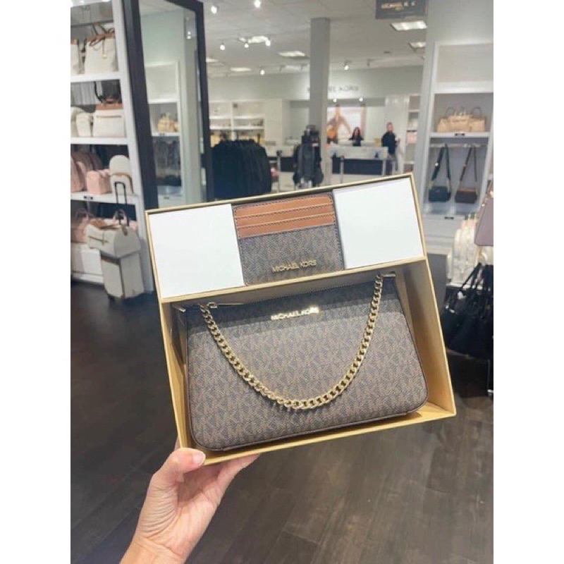 Set túi micheal kors (2 màu : nâu, đỏ), fullbox