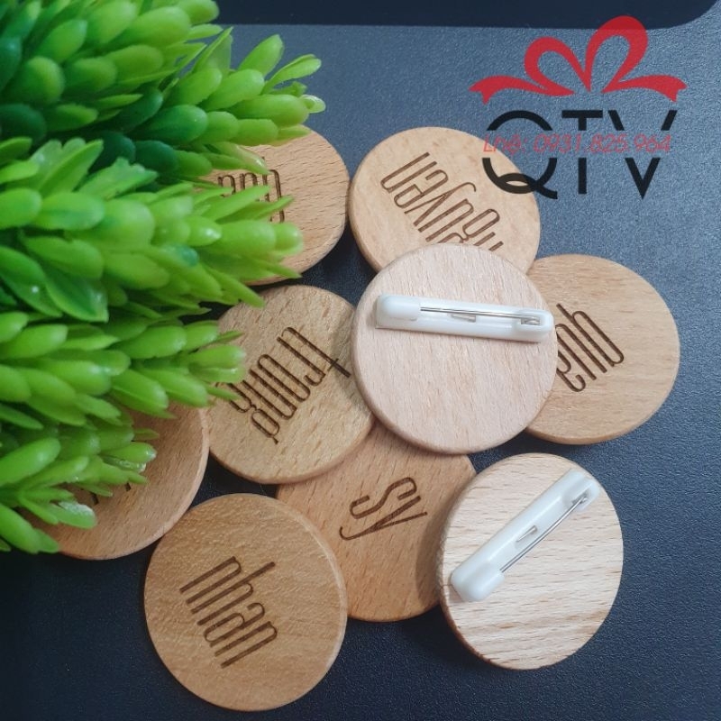 Bảng tên gỗ tròn cài áo - Khắc theo yêu cầu kích thước 38mm