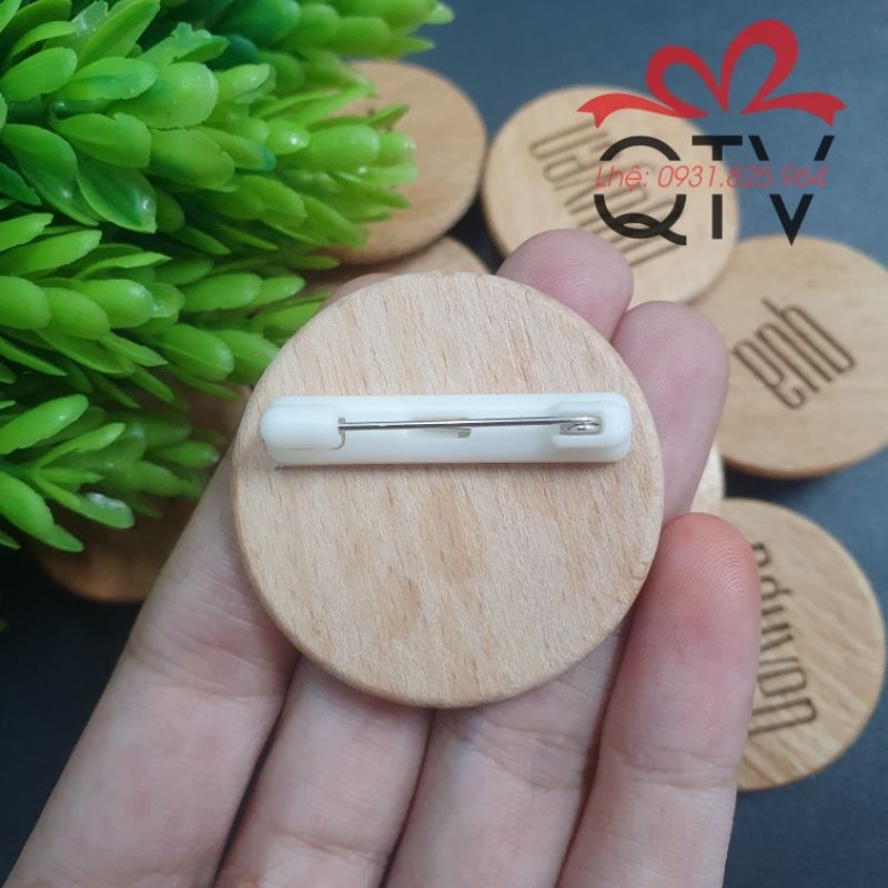 Bảng tên gỗ tròn cài áo - Khắc theo yêu cầu kích thước 38mm