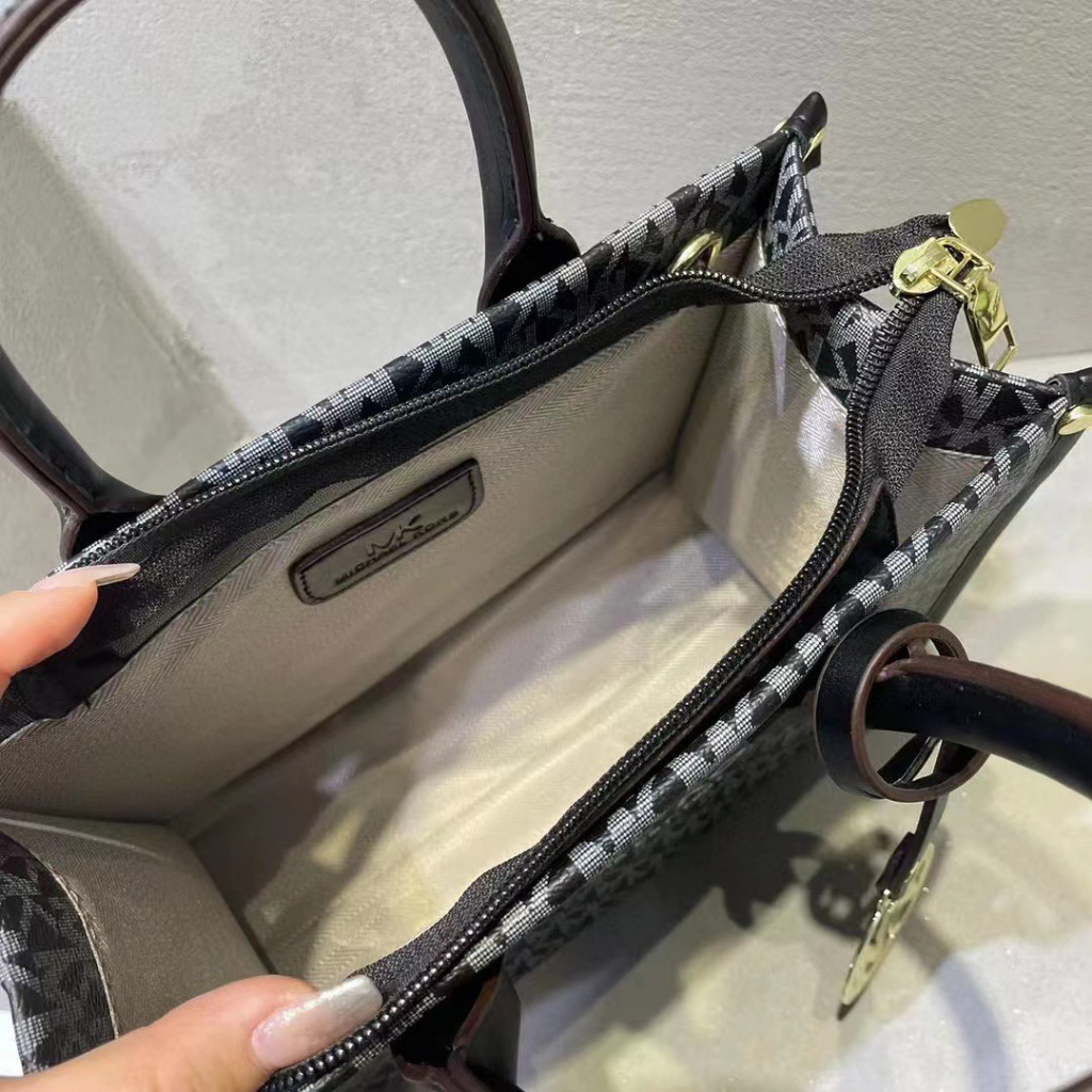 Túi xách công sở chữ M siêu xinh size 30