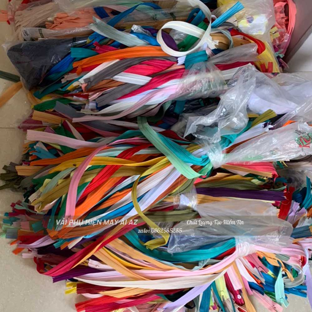 Dây Khoá Giọt Lệ May áo Dài DK01