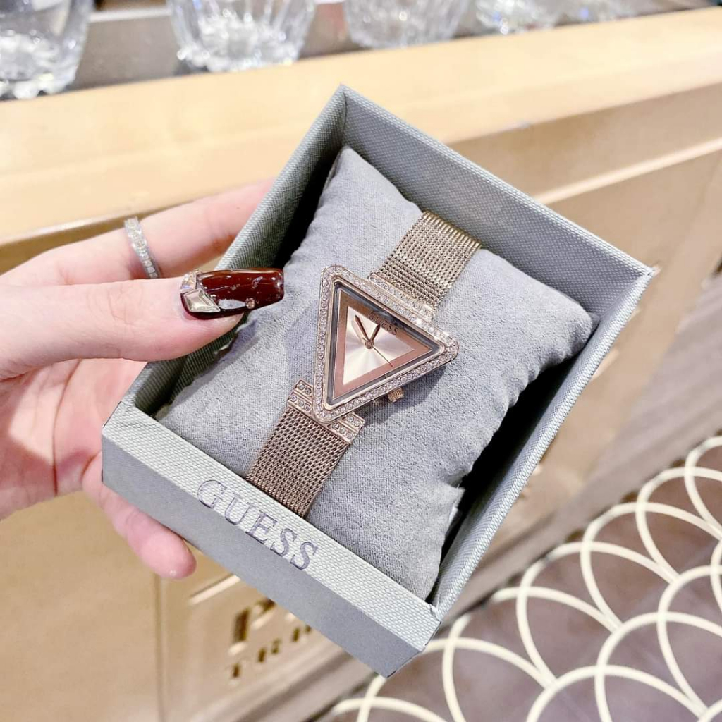 Đồng Hồ Nữ Dây Thép Guess,Size:32mm,Full Box Hãng, Thiết Kế Mặt Tam Giác Siêu Xinh